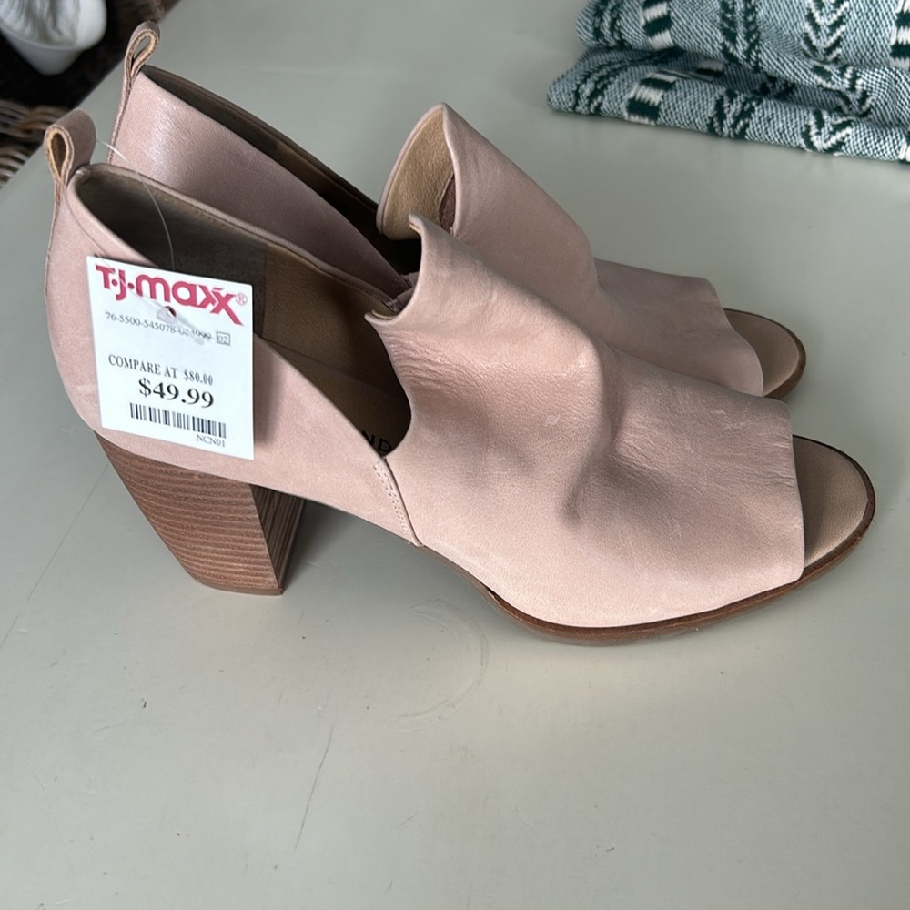 Open toe heels